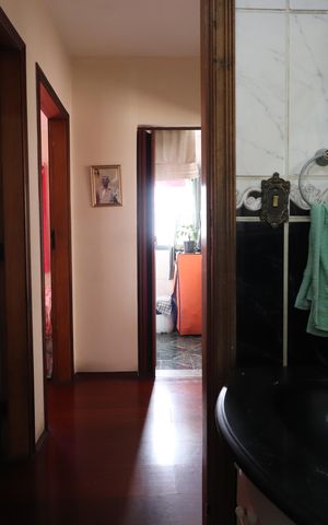 Casa à venda com 450m², 7 quartos e 3 vagasBanheiro 4