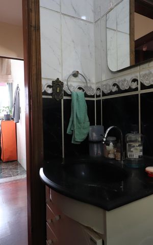 Casa à venda com 450m², 7 quartos e 3 vagasBanheiro 4