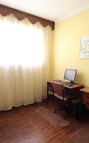 Casa à venda com 450m², 7 quartos e 3 vagasQuarto 6