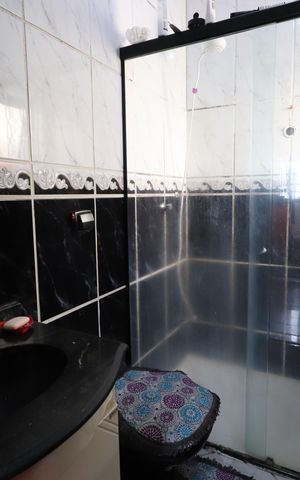 Casa à venda com 450m², 7 quartos e 3 vagasBanheiro 4