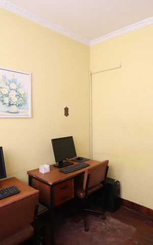 Casa à venda com 450m², 7 quartos e 3 vagasQuarto 6