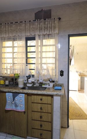 Casa à venda com 450m², 7 quartos e 3 vagasCozinha