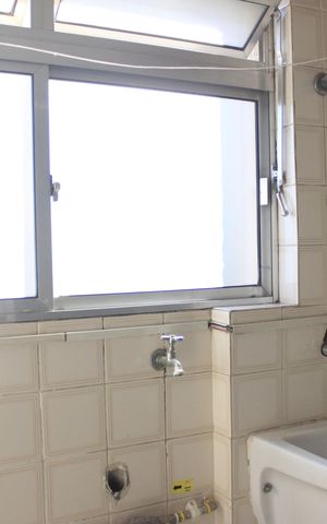 Apartamento à venda com 60m², 3 quartos e 1 vagaÁrea de Serviço