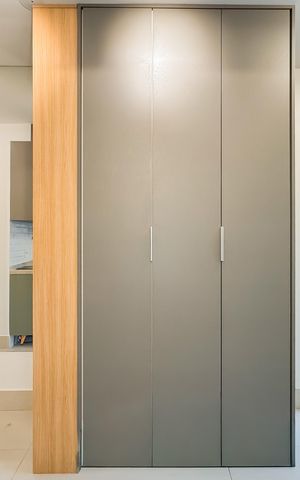 Studio à venda com 24m², 1 quarto e sem vaga Studio à venda com 24m², 1 quarto e sem vagaArmários
