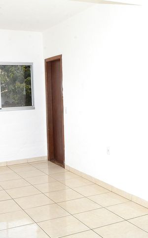 Casa para alugar com 85m², 2 quartos e sem vagaSala