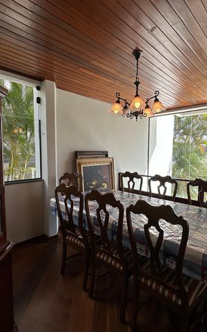 Casa de condomínio para alugar com 400m², 4 quartos e 4 vagasSala de Jantar