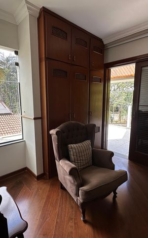 Casa de condomínio para alugar com 400m², 4 quartos e 4 vagasSuíte 4