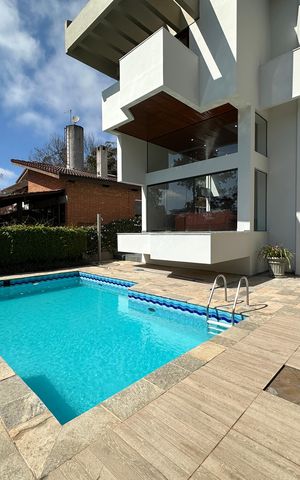 Casa de condomínio para alugar com 400m², 4 quartos e 4 vagasÁrea comum - Piscina