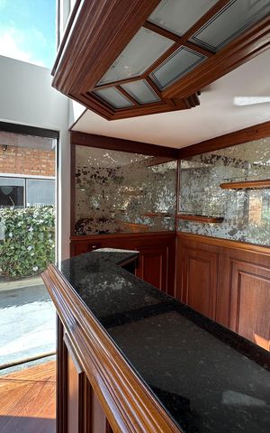 Casa de condomínio para alugar com 400m², 4 quartos e 4 vagasBar