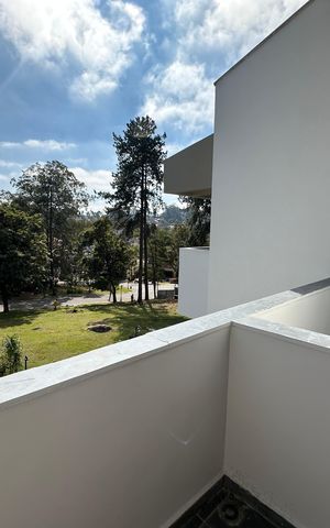 Casa de condomínio para alugar com 400m², 4 quartos e 4 vagasSacada da Suíte 2