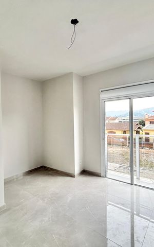 Casa à venda com 67m², 2 quartos e 1 vaga Casa à venda com 67m², 2 quartos e 1 vagaQuarto 1
