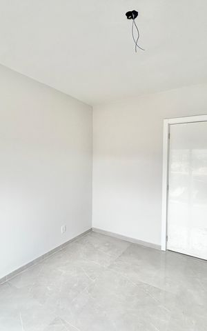 Casa à venda com 67m², 2 quartos e 1 vaga Casa à venda com 67m², 2 quartos e 1 vagaQuarto 1