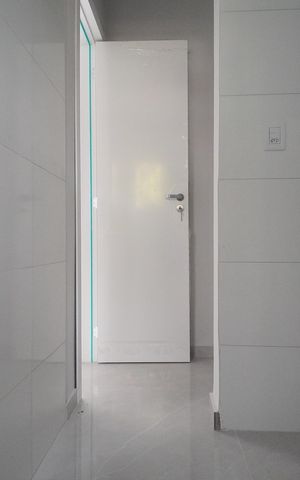 Casa de condomínio à venda com 67m², 2 quartos e 1 vagaBanheiro