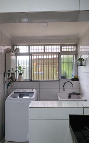 Apartamento para alugar com 181m², 3 quartos e 1 vagaÁrea de Serviço