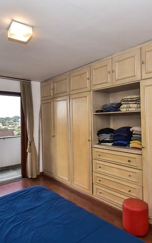 Casa à venda com 316m², 5 quartos e 4 vagasSuíte 1