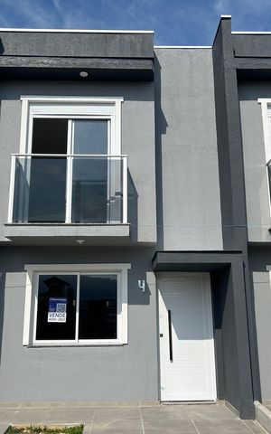 Casa à venda com 67m², 2 quartos e 1 vaga Casa à venda com 67m², 2 quartos e 1 vagaPlaca