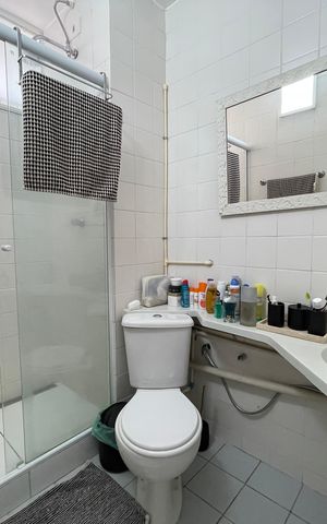 Apartamento à venda com 50m², 2 quartos e 1 vaga Apartamento à venda com 50m², 2 quartos e 1 vagaBanheiro