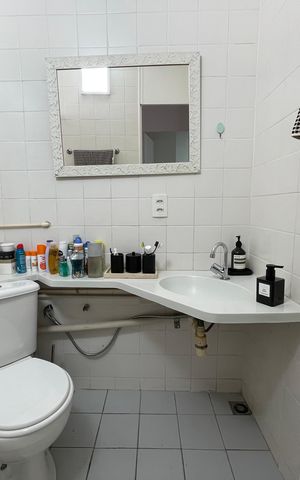 Apartamento à venda com 50m², 2 quartos e 1 vaga Apartamento à venda com 50m², 2 quartos e 1 vagaBanheiro