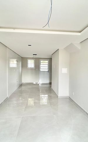 Casa à venda com 67m², 2 quartos e 1 vaga Casa à venda com 67m², 2 quartos e 1 vagaSala