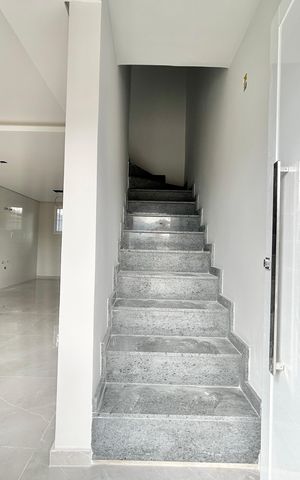 Casa à venda com 67m², 2 quartos e 1 vaga Casa à venda com 67m², 2 quartos e 1 vagaPátio