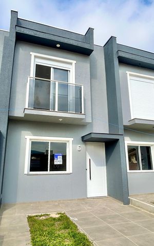 Casa à venda com 67m², 2 quartos e 1 vaga Casa à venda com 67m², 2 quartos e 1 vagaPlaca