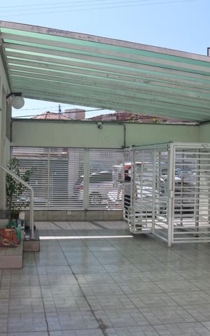 Apartamento à venda com 81m², 2 quartos e 1 vagaÁrea comum