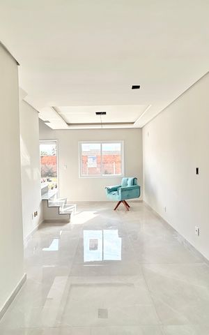 Casa à venda com 67m², 2 quartos e 1 vaga Casa à venda com 67m², 2 quartos e 1 vagaSala