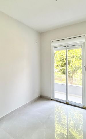 Casa à venda com 67m², 2 quartos e 1 vaga Casa à venda com 67m², 2 quartos e 1 vagaQuarto 1