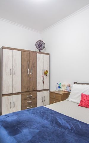 Casa à venda com 255m², 3 quartos e 4 vagas Casa à venda com 255m², 3 quartos e 4 vagasQuarto 1
