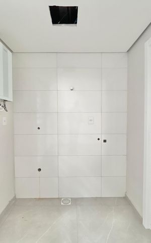 Casa à venda com 67m², 2 quartos e 1 vaga Casa à venda com 67m², 2 quartos e 1 vagaÁrea de Serviço