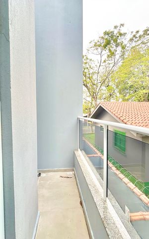 Casa à venda com 67m², 2 quartos e 1 vaga Casa à venda com 67m², 2 quartos e 1 vagaSacada - Quarto 1