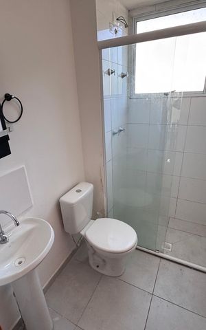 Apartamento à venda com 41m², 2 quartos e 1 vaga Apartamento à venda com 41m², 2 quartos e 1 vagaBanheiro