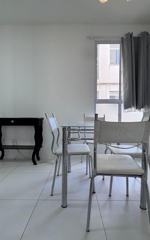 Apartamento à venda com 41m², 2 quartos e 1 vaga Apartamento à venda com 41m², 2 quartos e 1 vagaSala