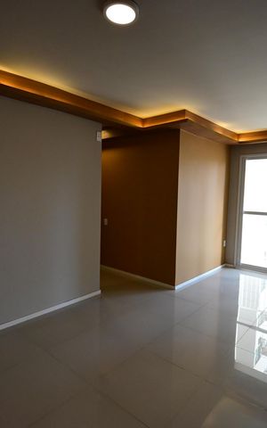 Apartamento à venda com 58m², 2 quartos e 1 vaga Apartamento à venda com 58m², 2 quartos e 1 vagaSala