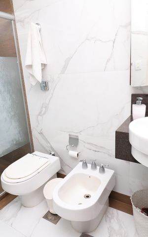 Casa à venda com 356m², 5 quartos e 3 vagasBanheiro Social
