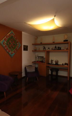 Casa à venda com 356m², 5 quartos e 3 vagasSala 2