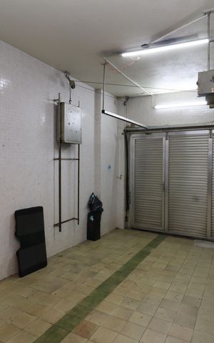 Casa à venda com 356m², 5 quartos e 3 vagasGaragem