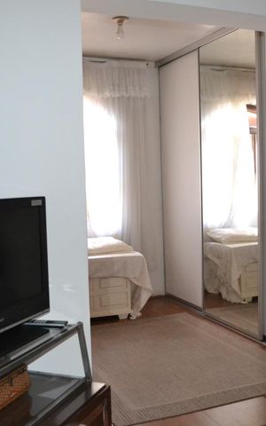 Casa à venda com 140m², 3 quartos e 3 vagasSuíte