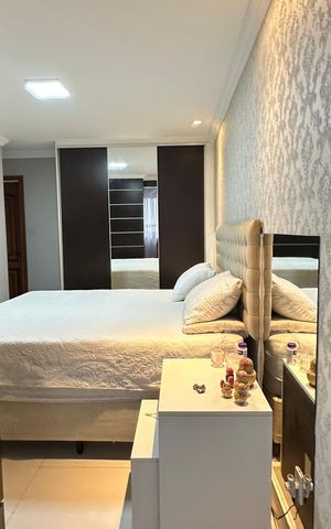 Apartamento à venda com 300m², 4 quartos e 2 vagas Apartamento à venda com 300m², 4 quartos e 2 vagasQuarto 4