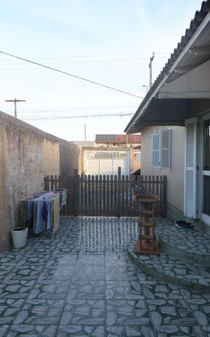 Casa à venda com 130m², 4 quartos e 2 vagasQuintal