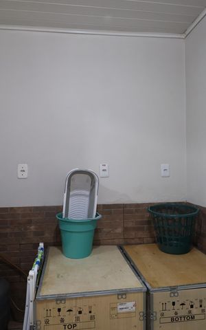Casa à venda com 130m², 4 quartos e 2 vagaslavanderia