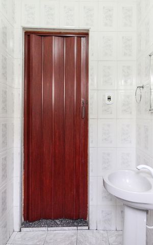 Casa para alugar com 110m², 3 quartos e 2 vagas Casa para alugar com 110m², 3 quartos e 2 vagasBanheiro 2