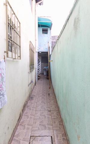 Casa para alugar com 110m², 3 quartos e 2 vagas Casa para alugar com 110m², 3 quartos e 2 vagasCorredor Externo