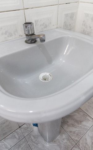 Casa para alugar com 110m², 3 quartos e 2 vagas Casa para alugar com 110m², 3 quartos e 2 vagasBanheiro