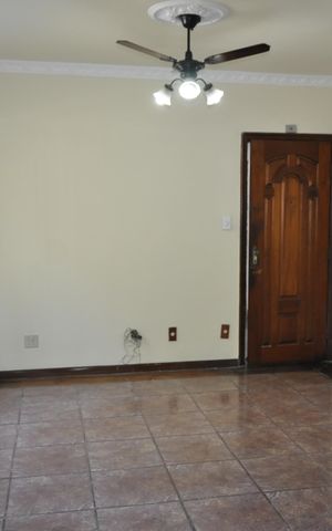 Apartamento à venda com 67m², 2 quartos e 1 vagaSala