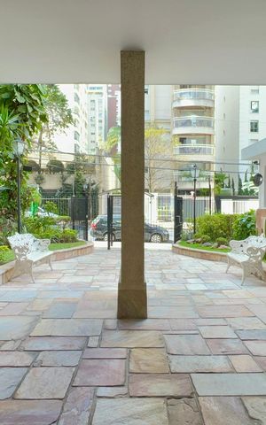 Apartamento para alugar com 100m², 2 quartos e sem vaga Apartamento para alugar com 100m², 2 quartos e sem vagaEntrada