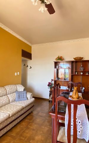 Apartamento para alugar com 90m², 3 quartos e sem vaga Apartamento para alugar com 90m², 3 quartos e sem vagaSala