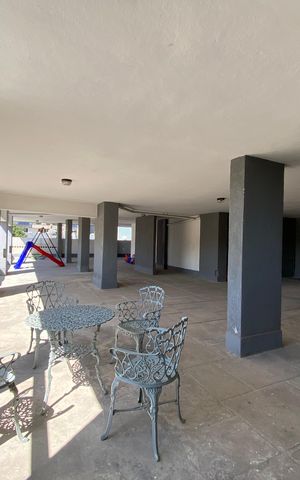 Apartamento para alugar com 90m², 3 quartos e sem vaga Apartamento para alugar com 90m², 3 quartos e sem vagaÁrea comum - Playground