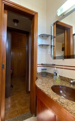 Apartamento para alugar com 90m², 3 quartos e sem vaga Apartamento para alugar com 90m², 3 quartos e sem vagaBanheiro
