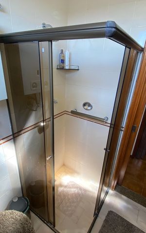 Apartamento para alugar com 90m², 3 quartos e sem vaga Apartamento para alugar com 90m², 3 quartos e sem vagaBanheiro